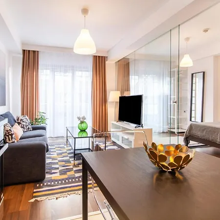 Stylish Flat With Location In Sisli * Стамбул